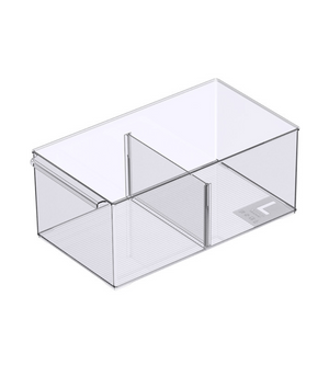 Der BNB x VCN Aufbewahrungsbehälter KLAR mit Fächern - div. Grössen extra Lang ist ein klarer, rechteckiger Aufbewahrungsbehälter mit einem Mittelteiler für zwei Fächer, der sich durch ein modernes, stapelbares Design und transparente Seiten auszeichnet.