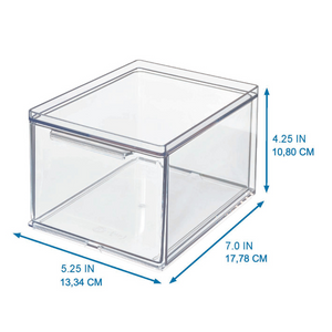 Transparente Aufbewahrung: Der iDesign HOME EDIT Organizer mit Schublade (7.0" B x 5.25" T x 4.25" H) ist modular, verfügt über Griff und blaue Pfeile - perfekt für vielseitige Nutzung in verschiedenen Größen.